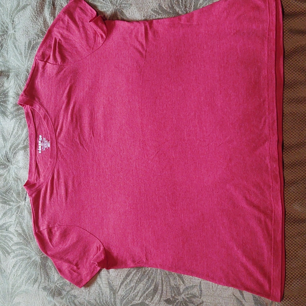 Old Navy Red Vintage T Shirt Size XL